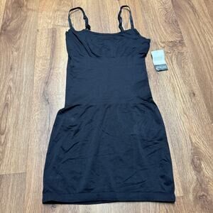 Yummie Heather Thomson Seamlessly Shaped Emma Convertible Cami Slip Black M/L